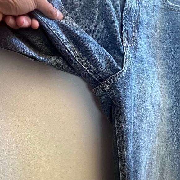 GAP Denim '90s Loose Fit Straight Leg Mid Rise Medium Wash Jeans Women's 12/31L - Picture 5 of 7